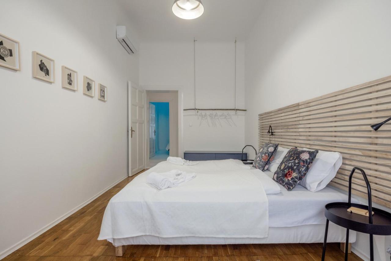 Sunshine Sprint Luxury Apartment Budapest Bagian luar foto