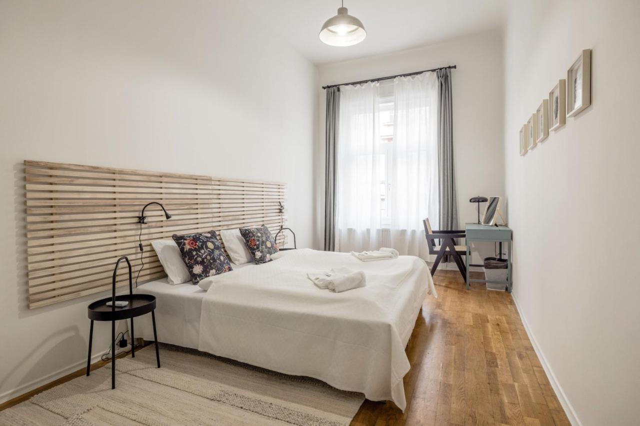 Sunshine Sprint Luxury Apartment Budapest Bagian luar foto