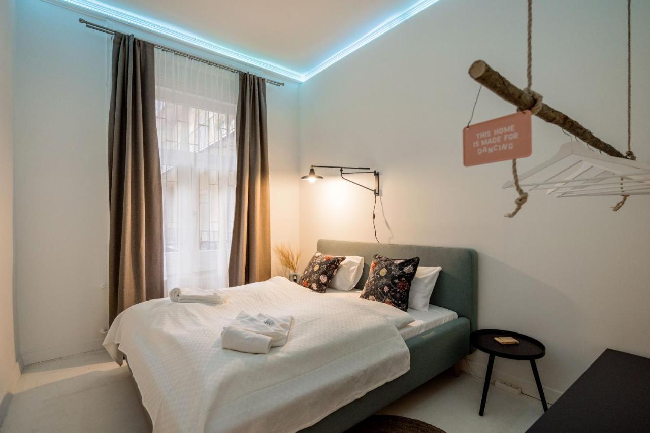 Sunshine Sprint Luxury Apartment Budapest Bagian luar foto